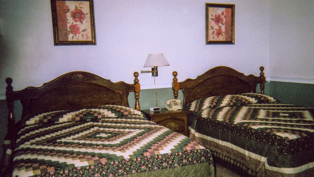 Judy's Motel Bedford
