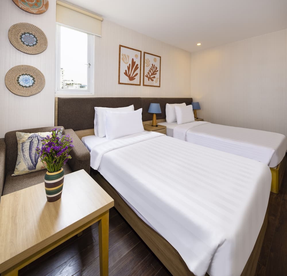 DB HOTEL