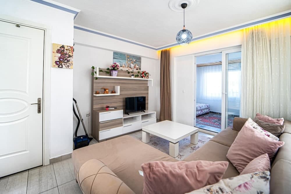 Fully Furnished Flat With Garden in Fethiye
