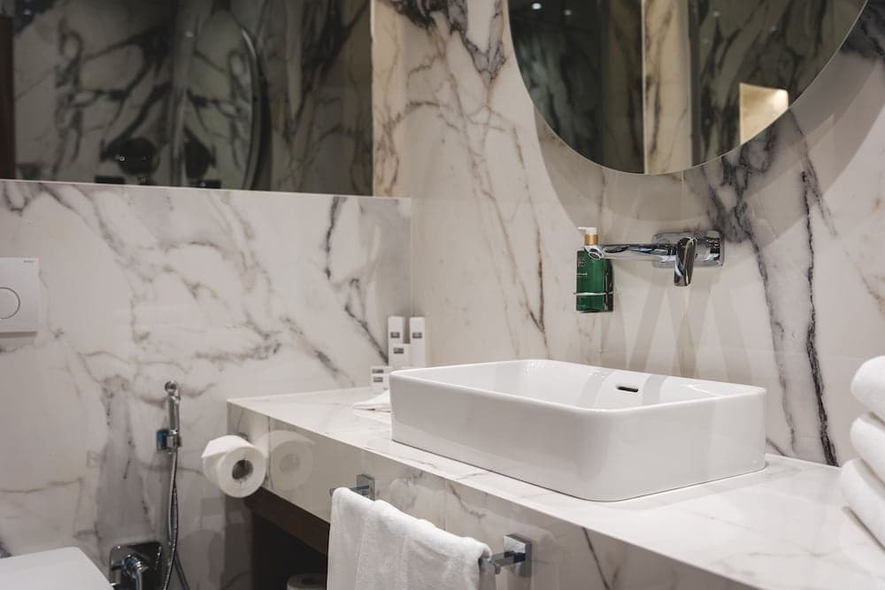 BRISTOL HOTEL