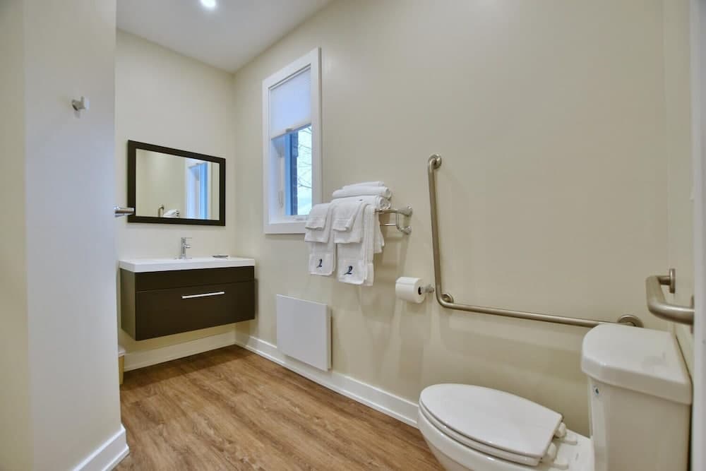 The Landing - Extended Stay Quarters
