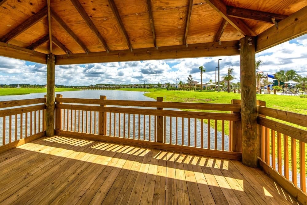 4 Bedrooms Villa - Storey Lake