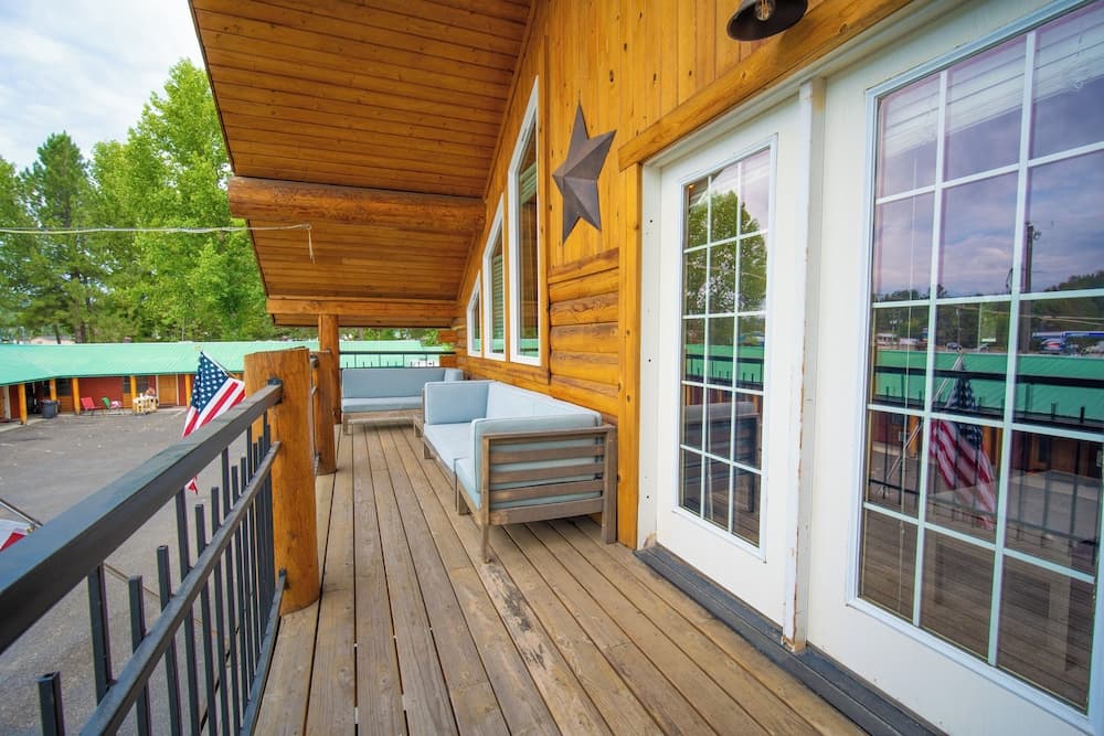 Alpine Lodge and RV