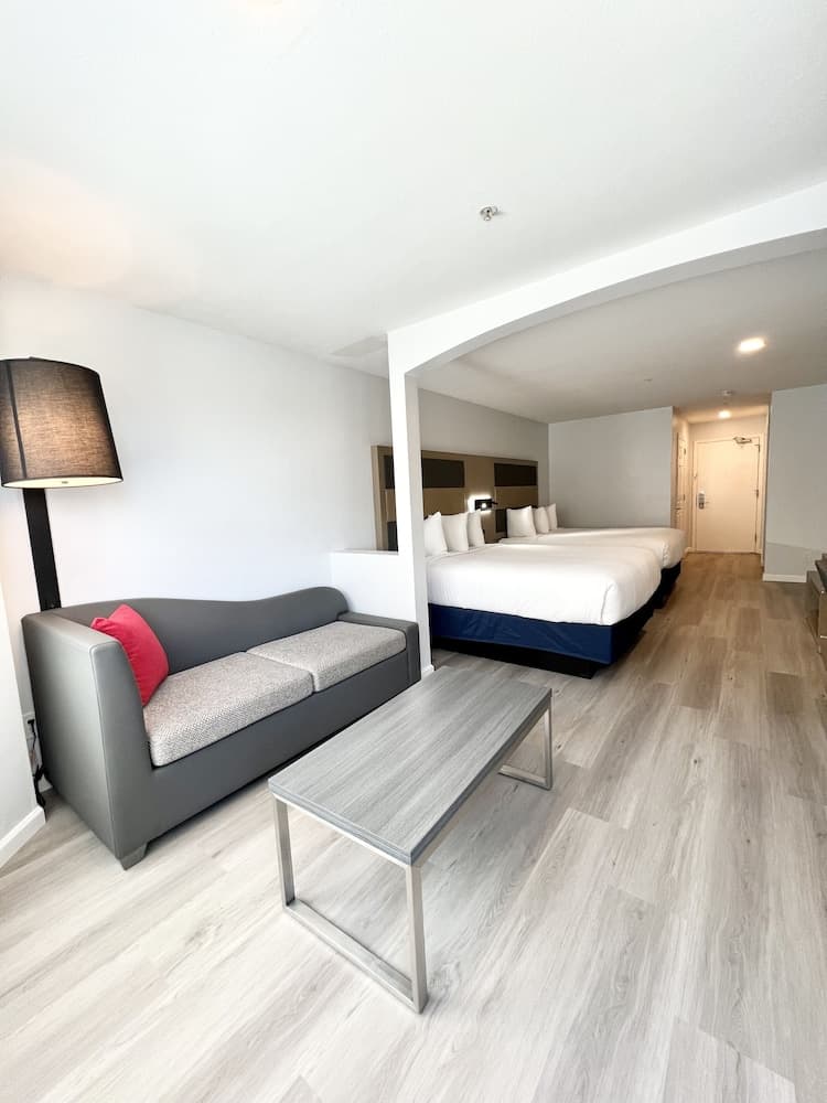 Hotel Aluxor SFO