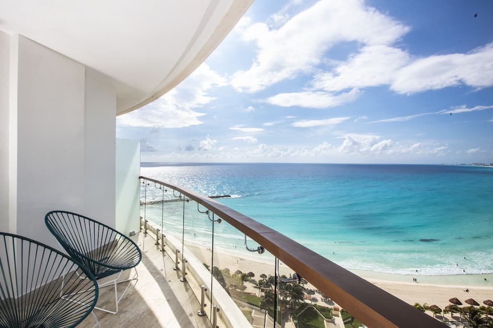 Krystal Grand Cancun All Inclusive