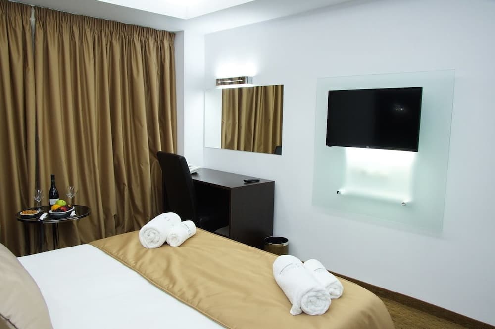 Breeze Boutique Hotel