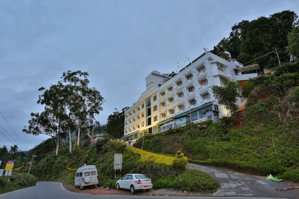 Misty Mountain Resort