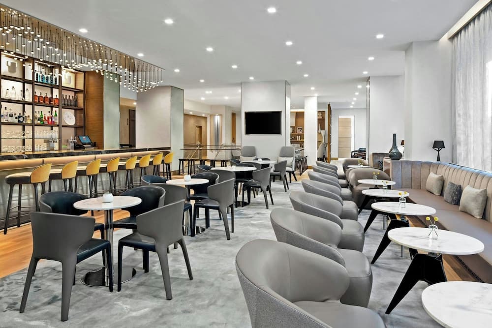 AC Hotel Burlington