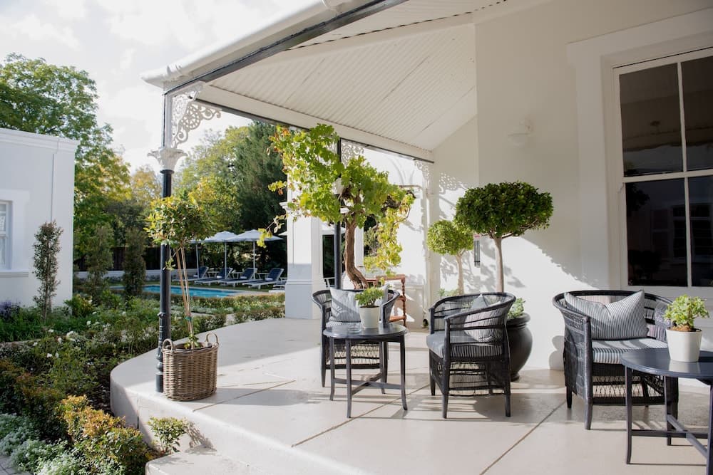 River Manor Boutique Hotel