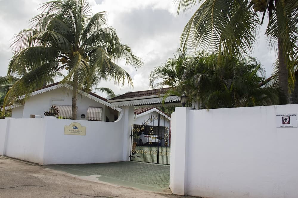Villa Caballero Luxury Chalets