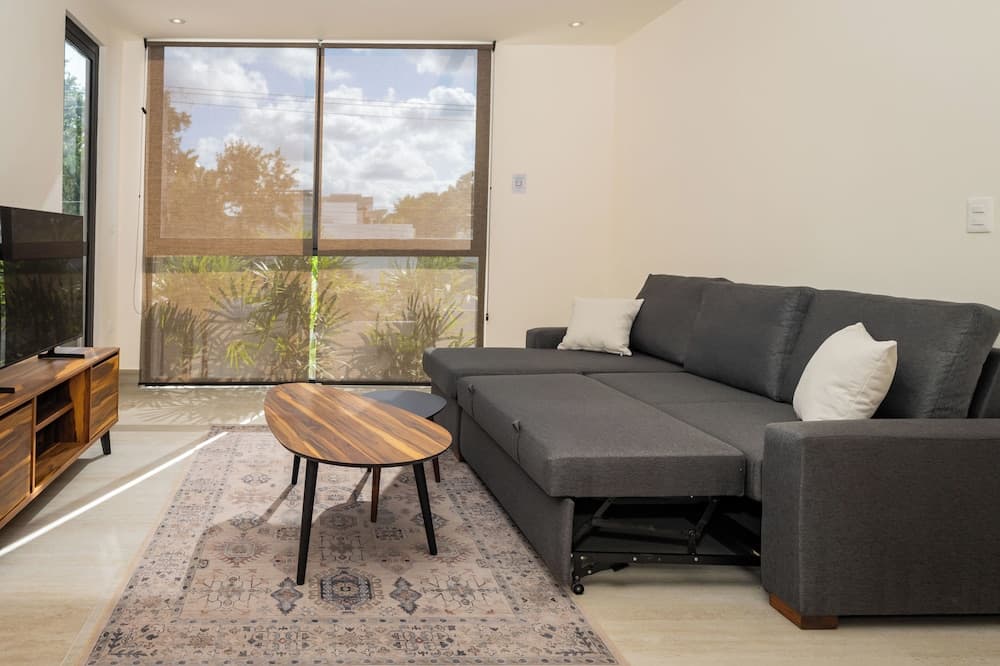 Cumbres Garden luxury apartments