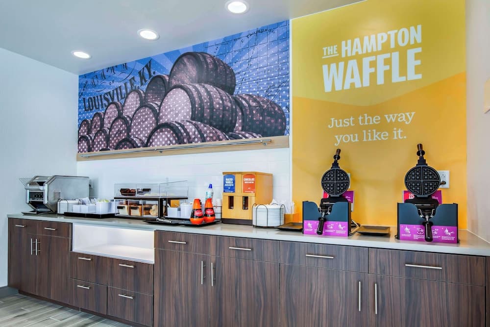 Hampton Inn & Suites By Hilton Louisville East Oxmoor