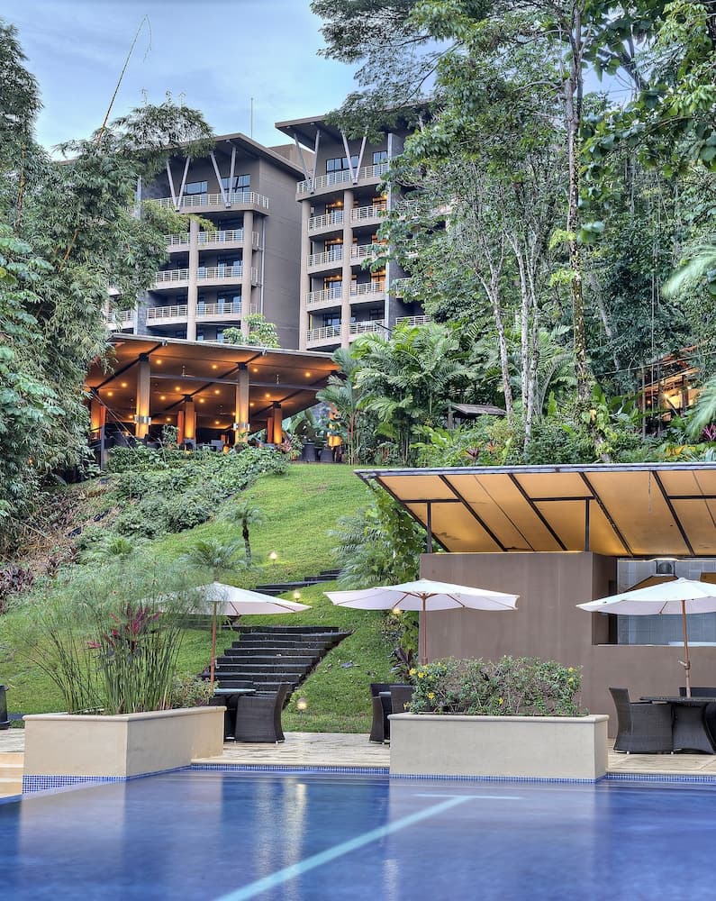 Los Altos Resort
