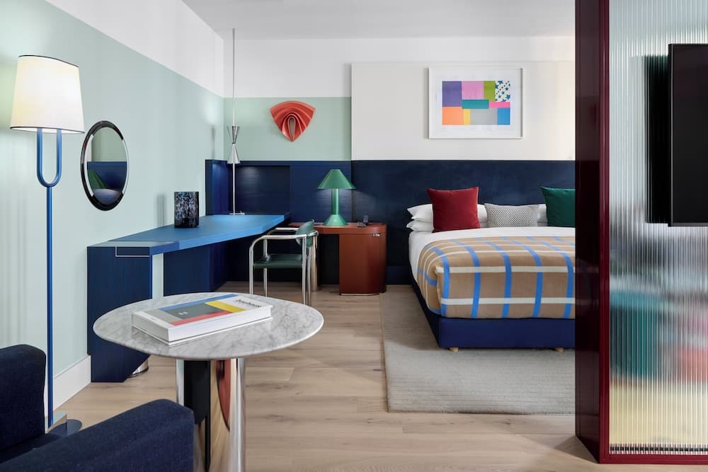 Kimpton Main Frankfurt by IHG