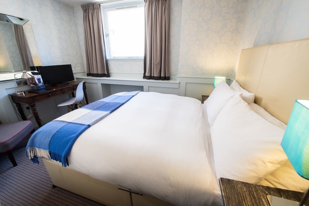 Grove House Hotel