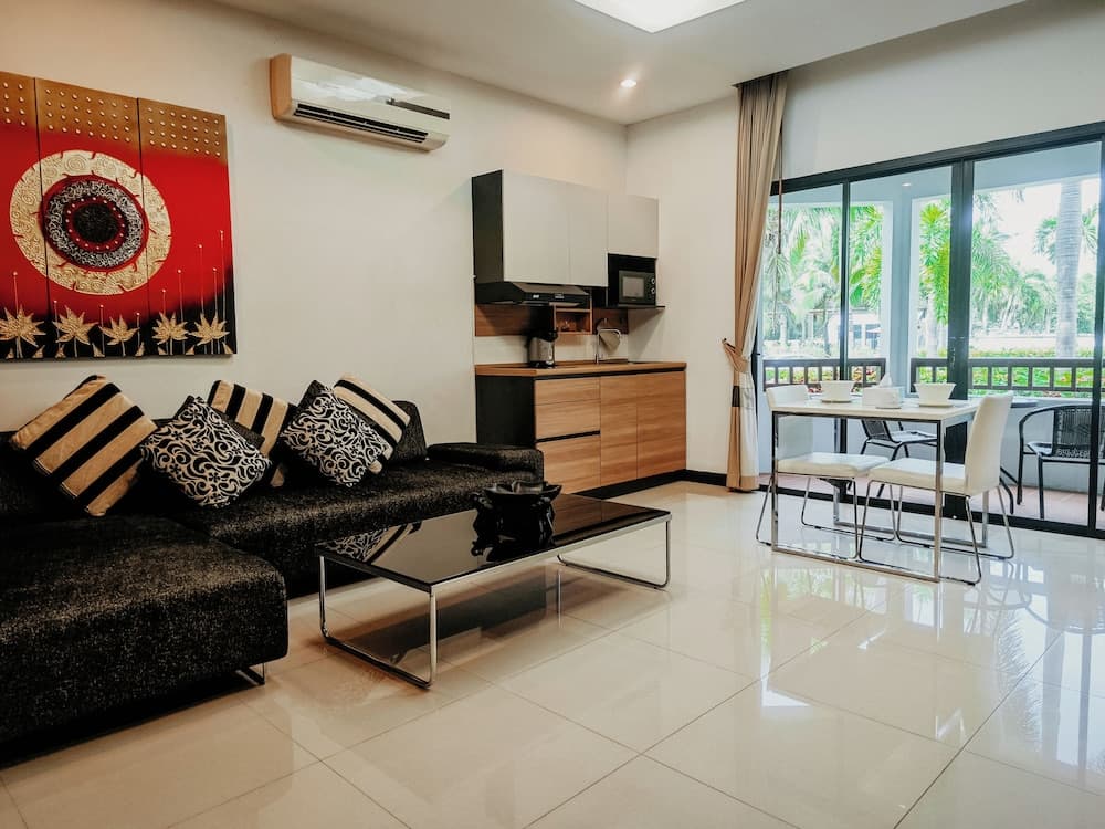 Rawai Grand House