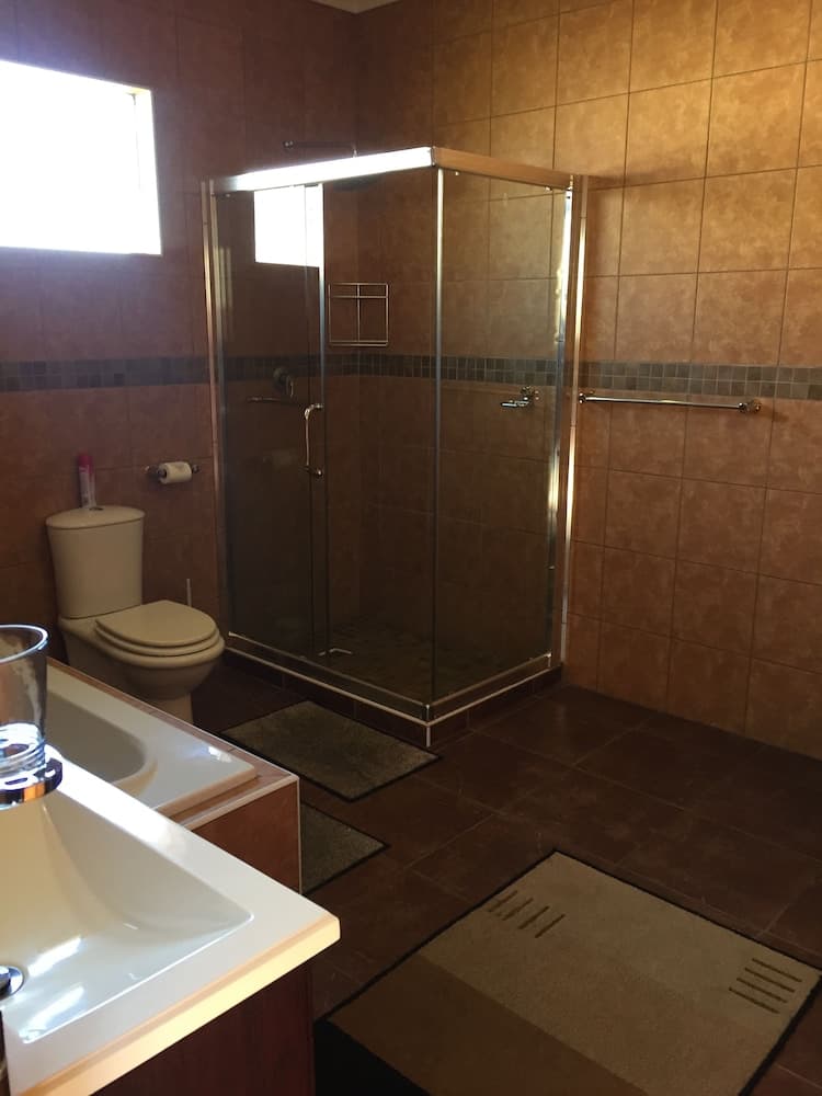 Eagle Crest Executive Lodge