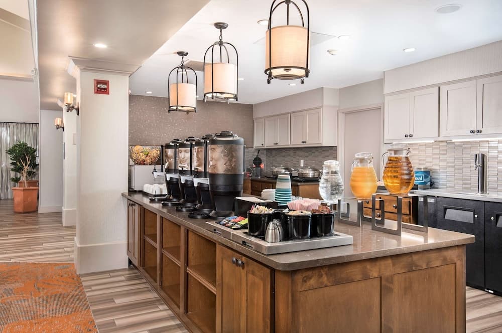 Homewood Suites by Hilton Austin-South/Airport