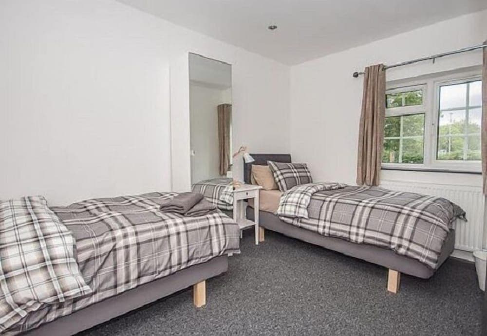 Feather Bed Cottage B&B