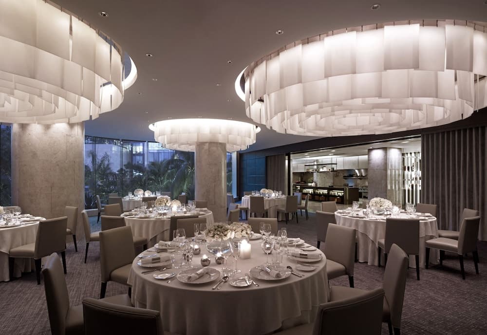 New World Makati Hotel