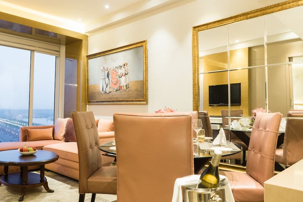Renaissance Lucknow Hotel