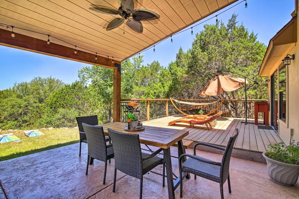 Updated Retreat With Game Room & Boat Ramp Access!