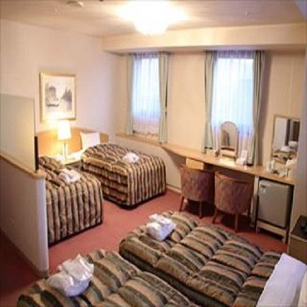 Takasaki Urban Hotel