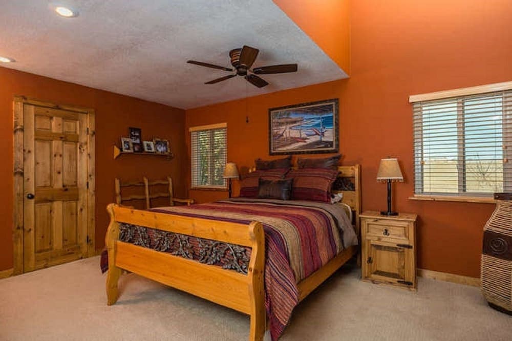 High Ridge Manor