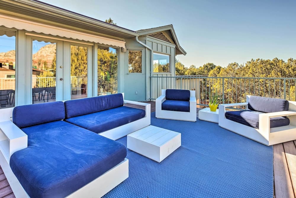 Secluded Sedona Retreat w/ Red Rock Views!