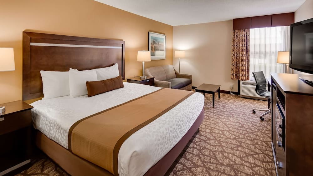 Best Western Plus Belle Meade Inn & Suites