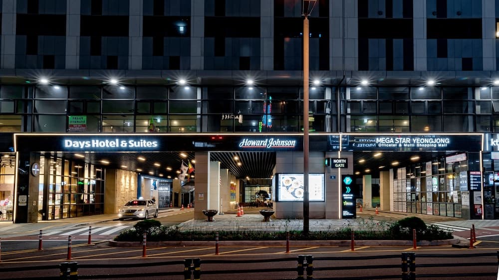 Days Hotel & Suites by Wyndham Incheon Airport