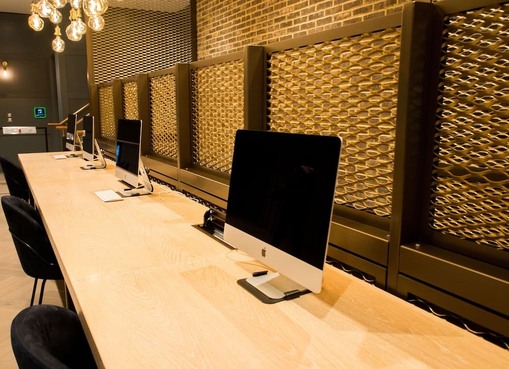 Charles Hope Apartment Canary Wharf