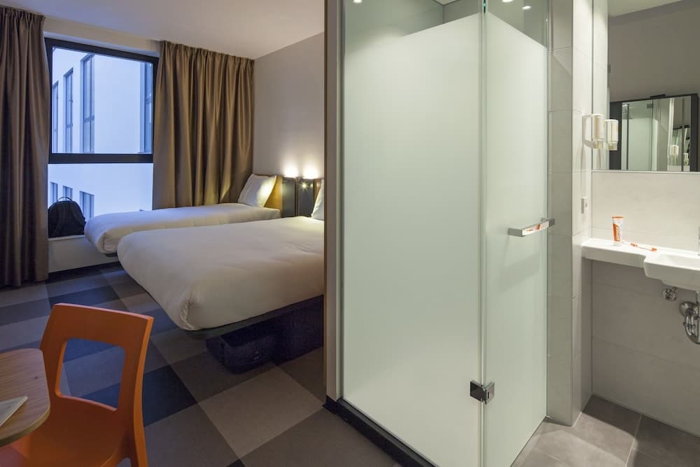 easyHotel Brussels City Centre