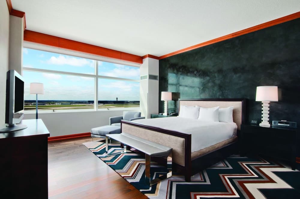 Grand Hyatt DFW - Connected to the airport