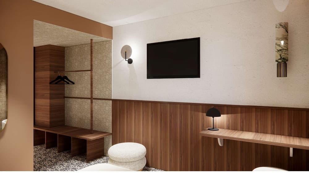 BRIT HOTEL CONFORT ALENCON