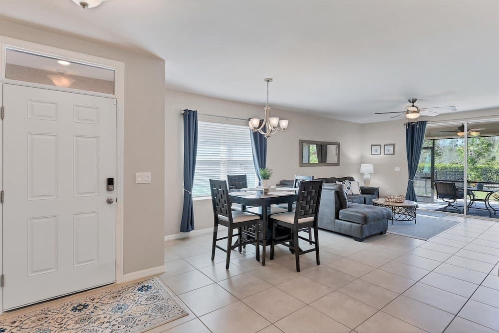 Punta Gorda 2 Bedroom Home Dog Friendly! 2 Home
