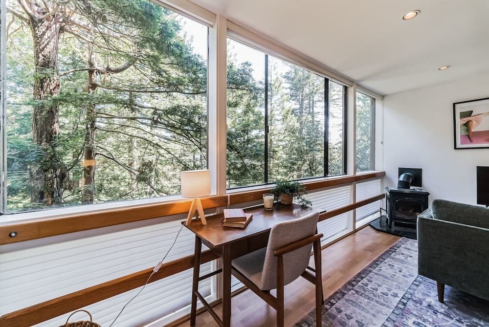 Mill Valley Treehouse Apt 1 Bedroom Apts by RedAwning