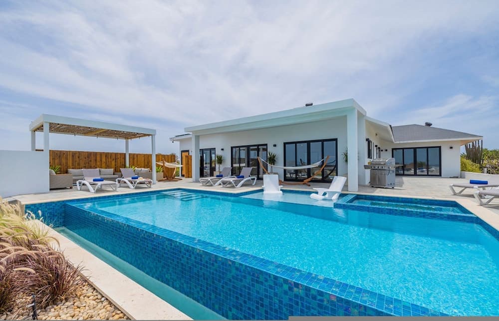 New Ocean View Infinity Pool Steps 2 Babybeach