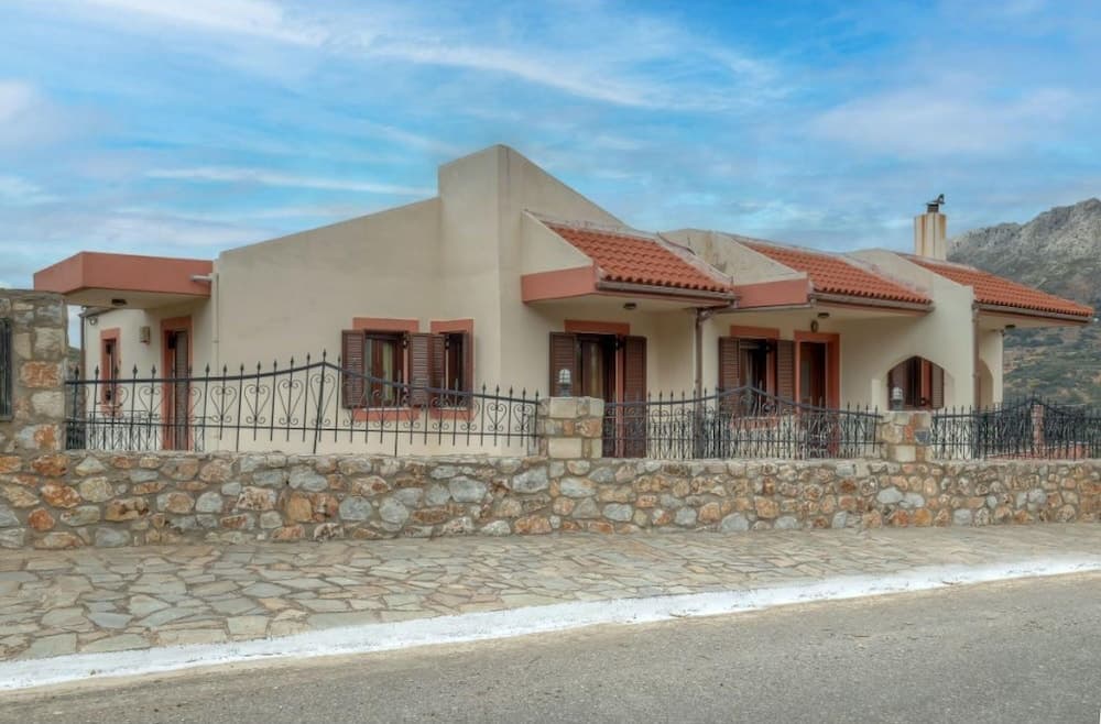 Amazing Villa Amare With Stunning Views