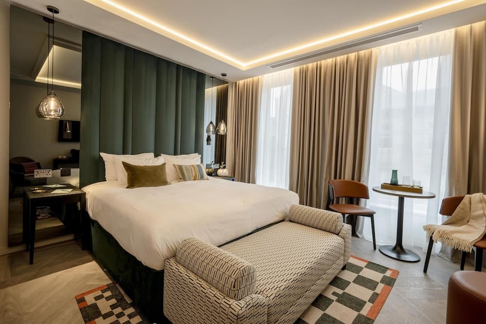The Wellington Glasgow By Adina