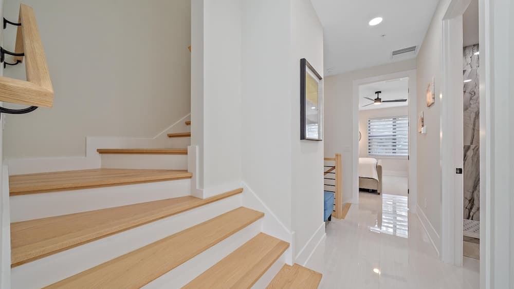 Coastal Moderne 2 Bedroom Townhouse