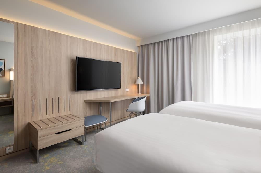 Courtyard by Marriott Paris Charles de Gaulle Central Airport