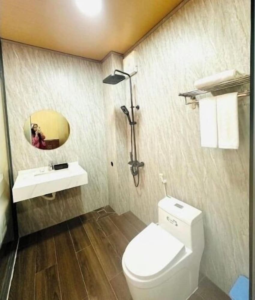 Dream House Hotel