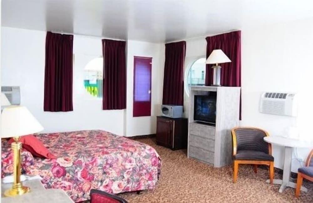 Amber Inn