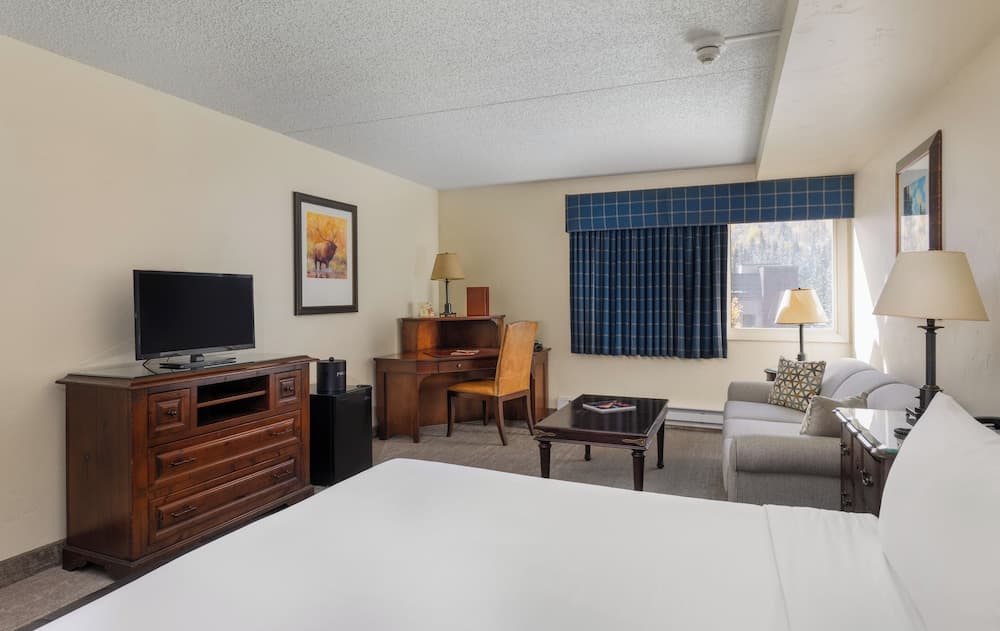 Evergreen Lodge at Vail