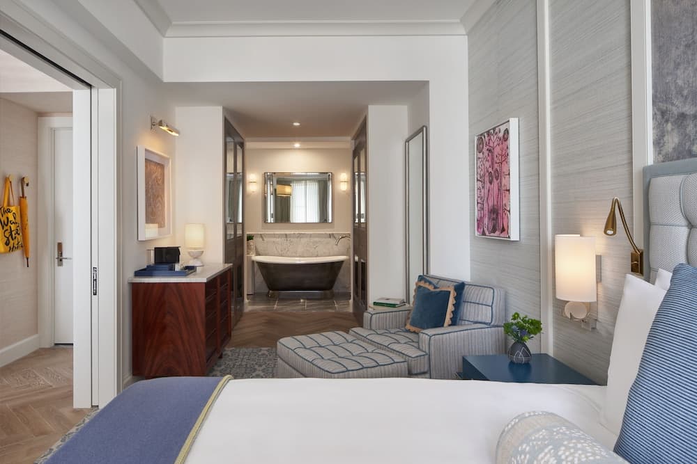 The Wall Street Hotel