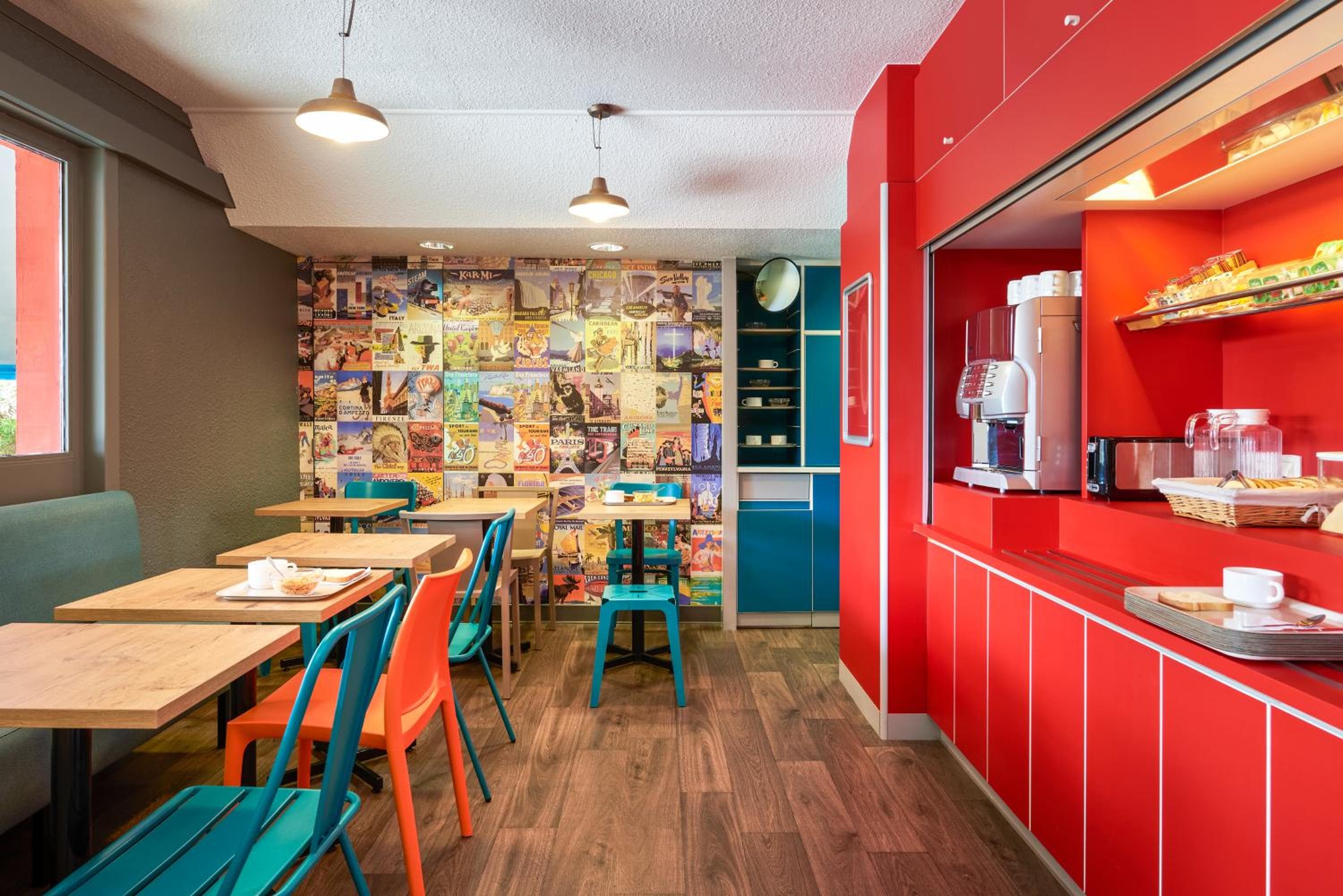 restaurant