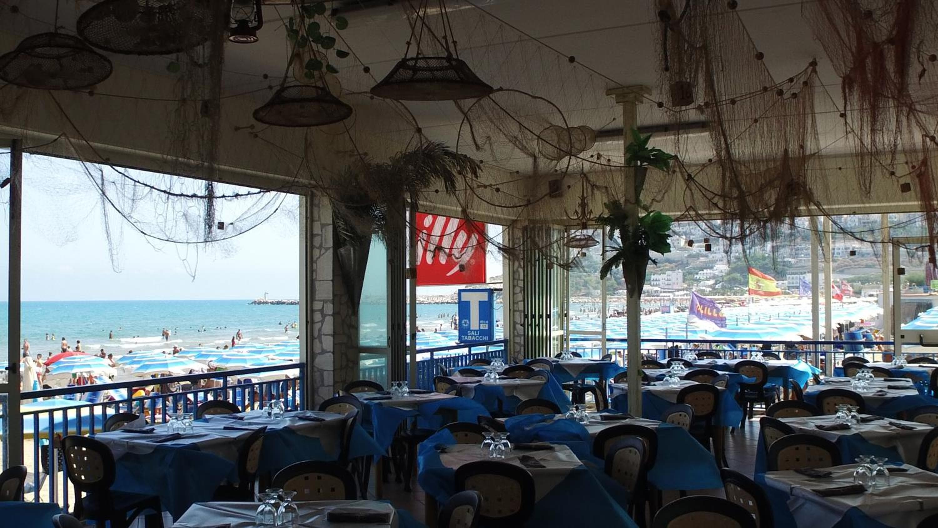 restaurant