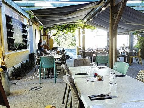 restaurant