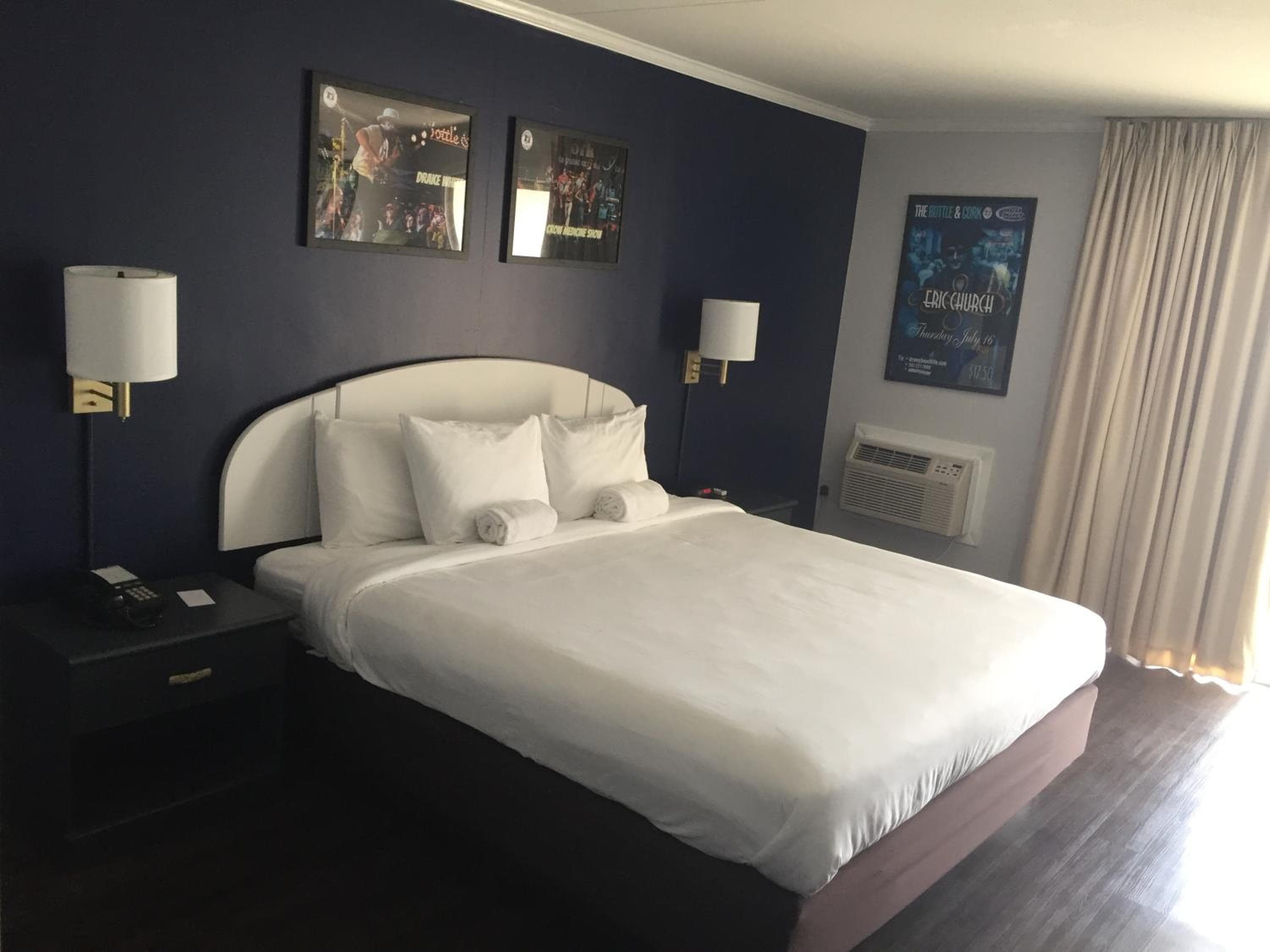 Hotel Dewey